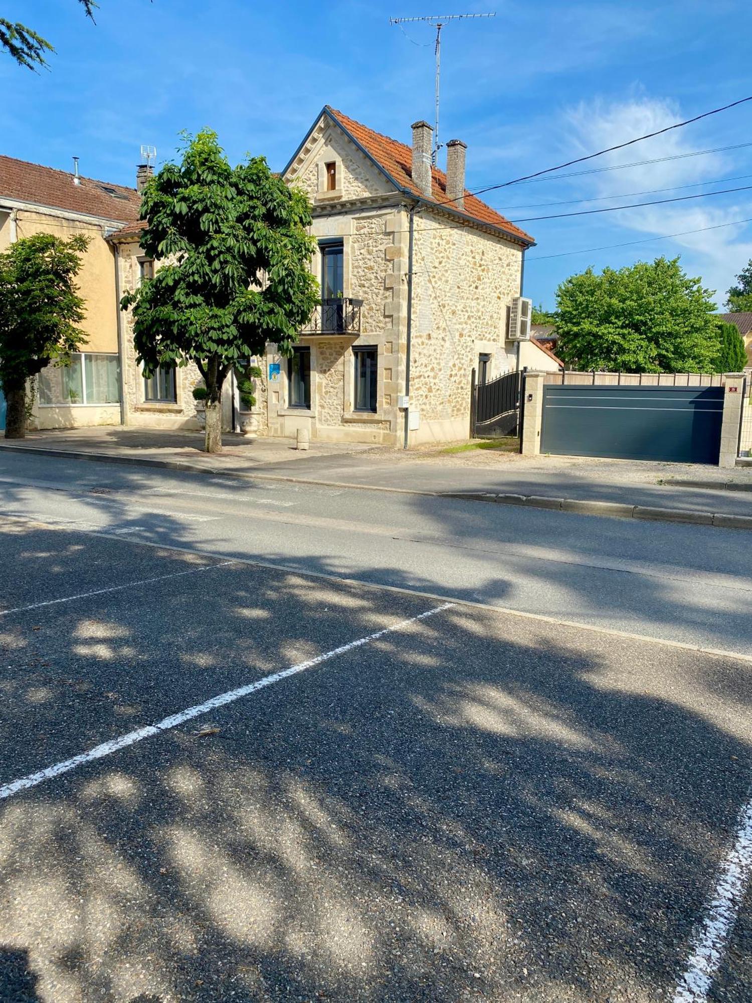 La Maison Du Parc Saint-Vite Exterior photo